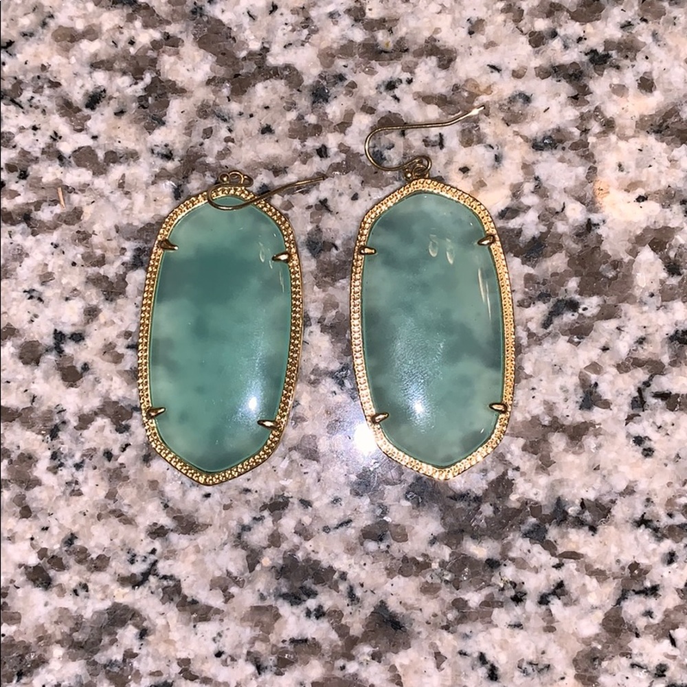 Kendra Scott Earrings (Danielle)